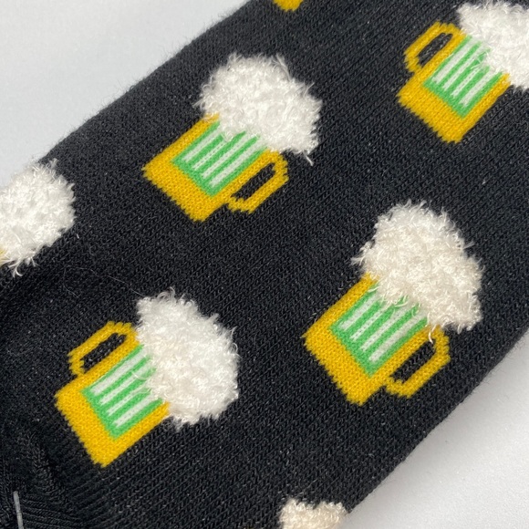 St. Patricks Day Sock  Crew Socks 1 pair Shoe size 4 -10 Beer Mug Green Beer - Picture 4 of 10